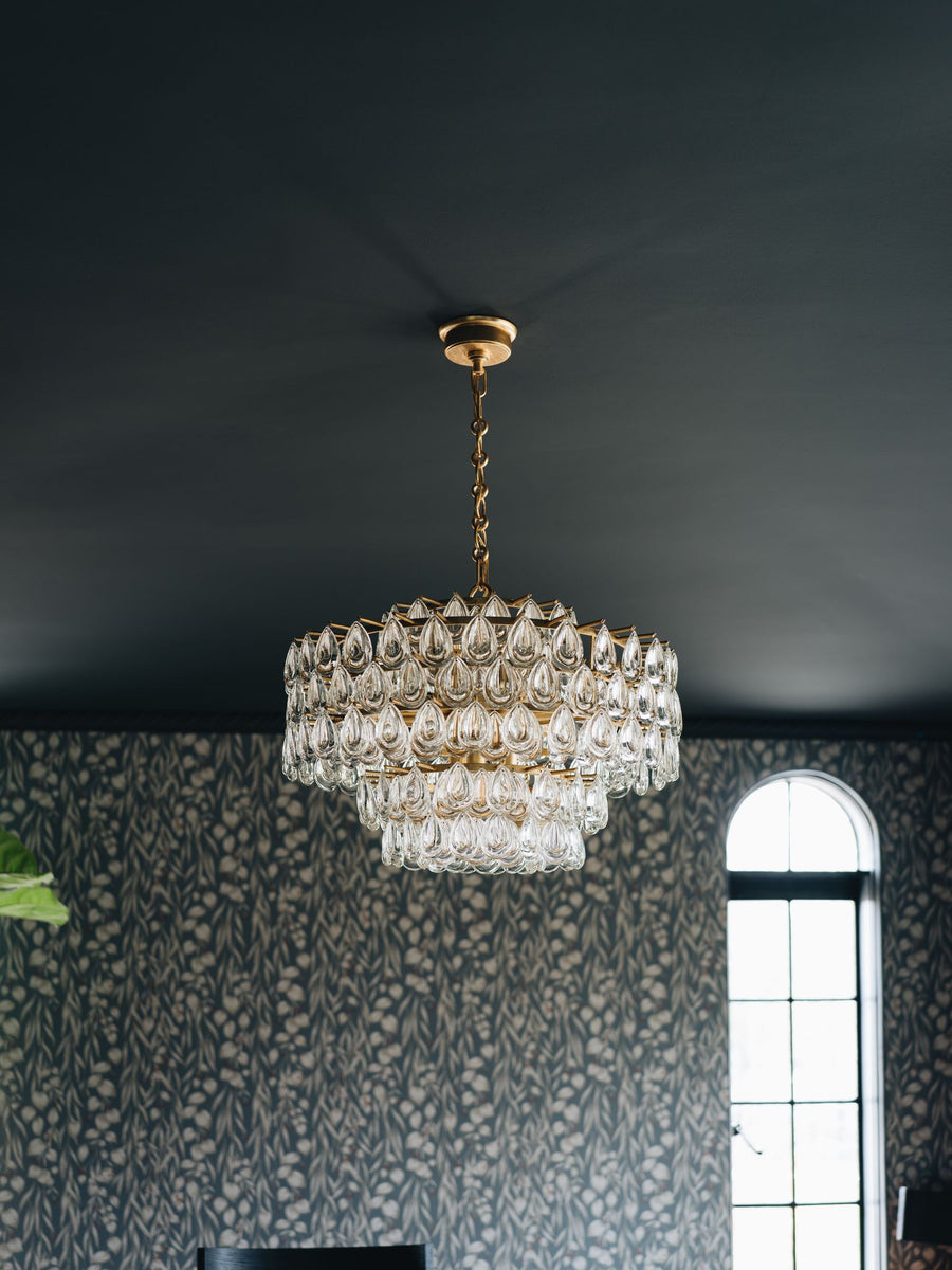 Liscia Medium Chandelier