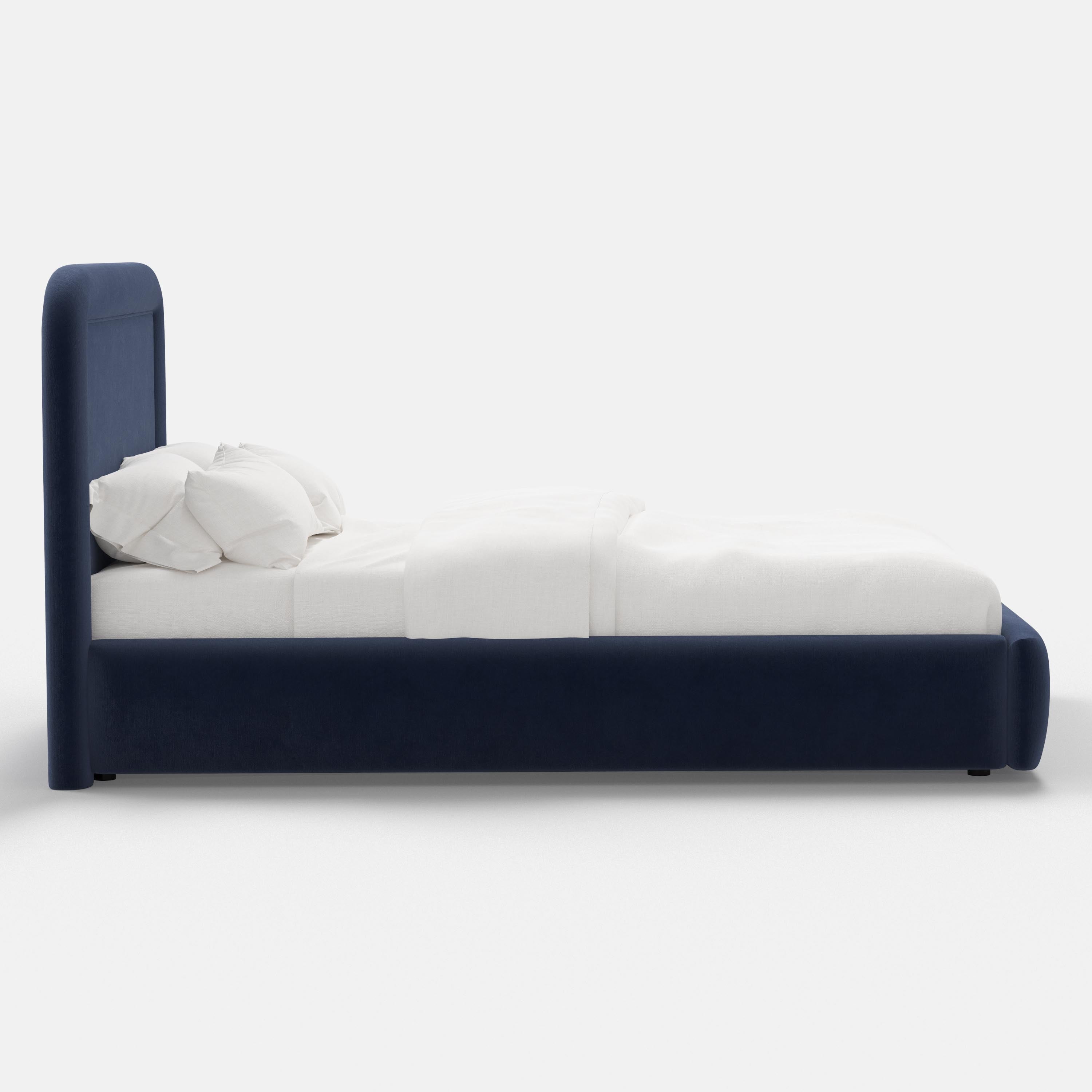 Marisa Bed
