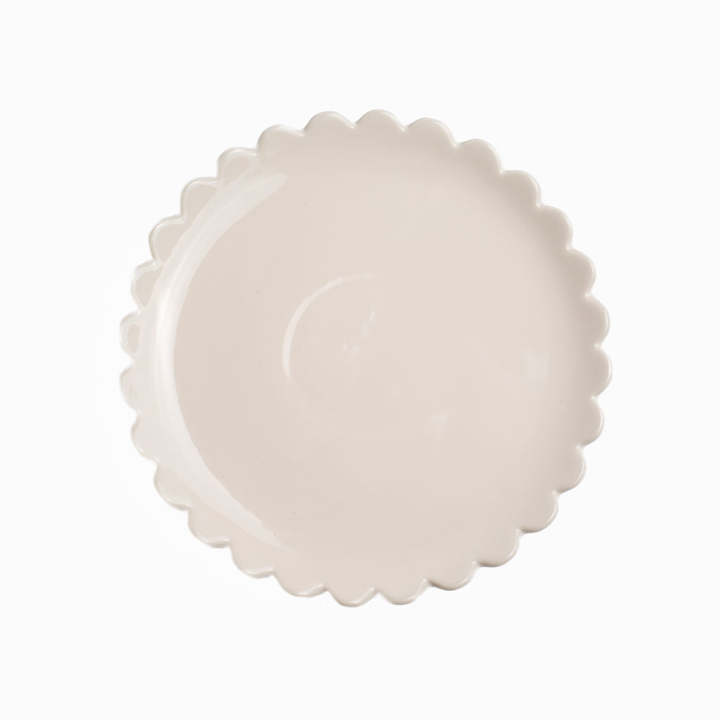 Callie Scalloped Plates