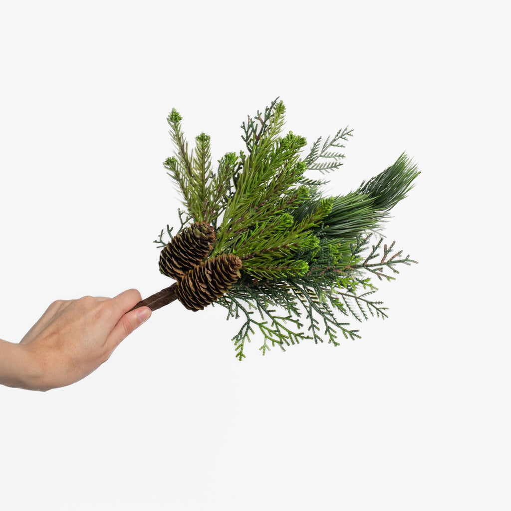 Cedar Pinecone Spray