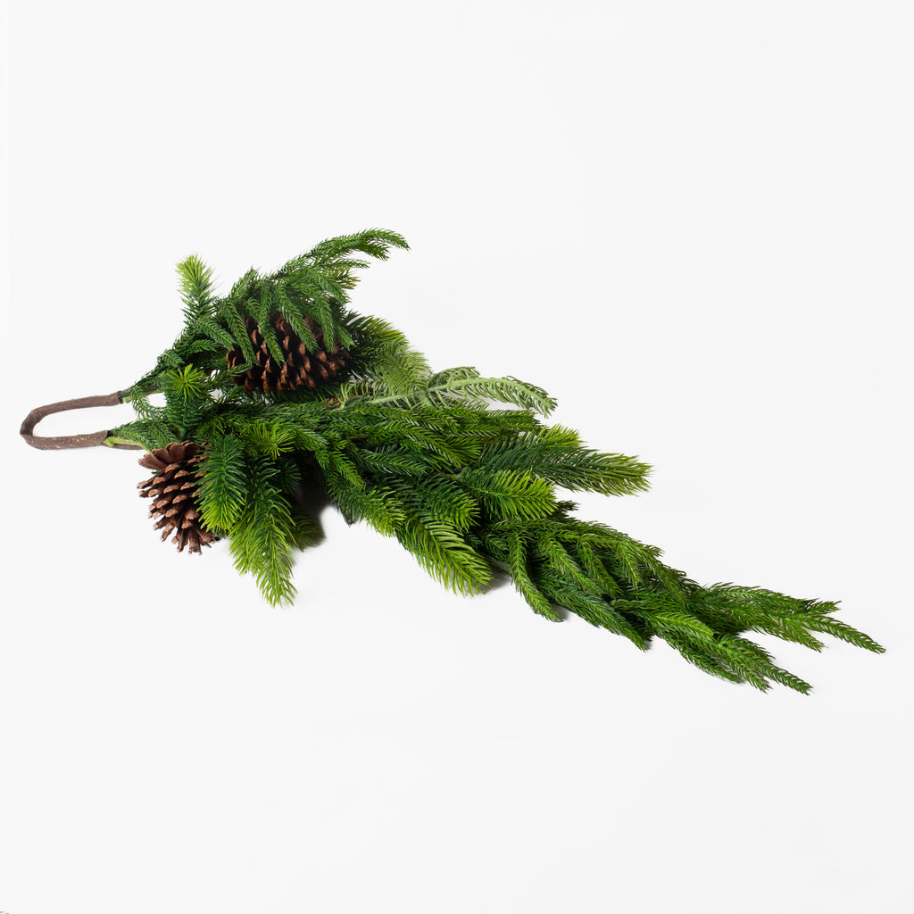 Spruce & Juniper Pinecone Bundle