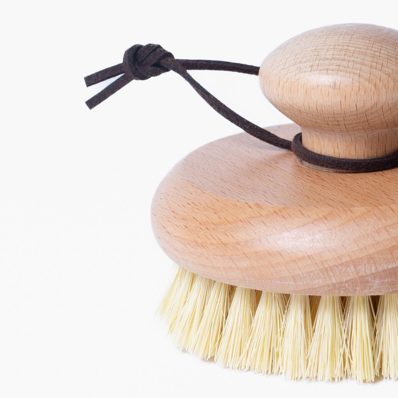 Round Beech Wood Body Brush
