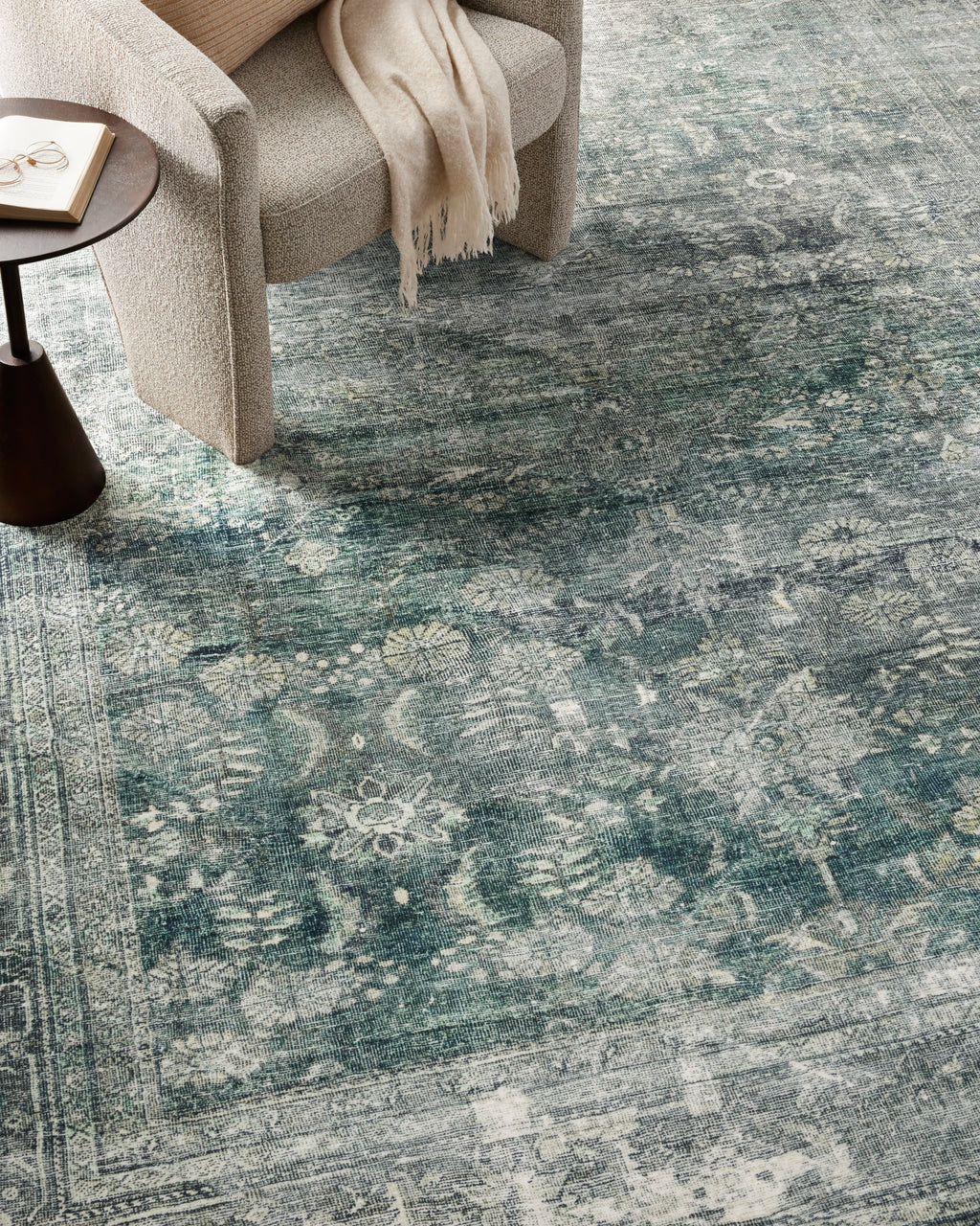 Magnolia Home by Joanna Gaines x Loloi Banks Blue Lagoon BAN-03