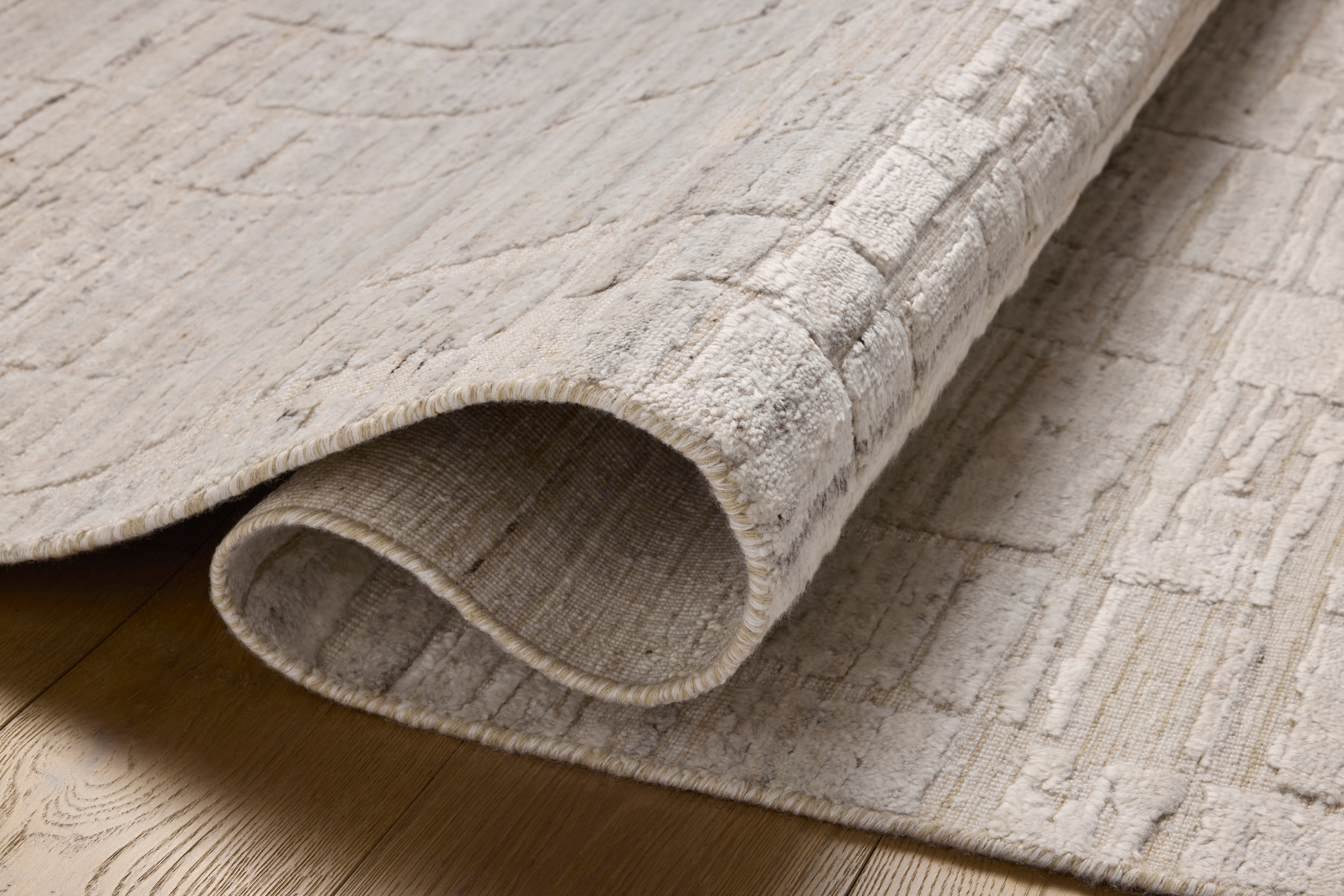 Jean Stoffer X Loloi Daniel Antique Ivory DAN-01