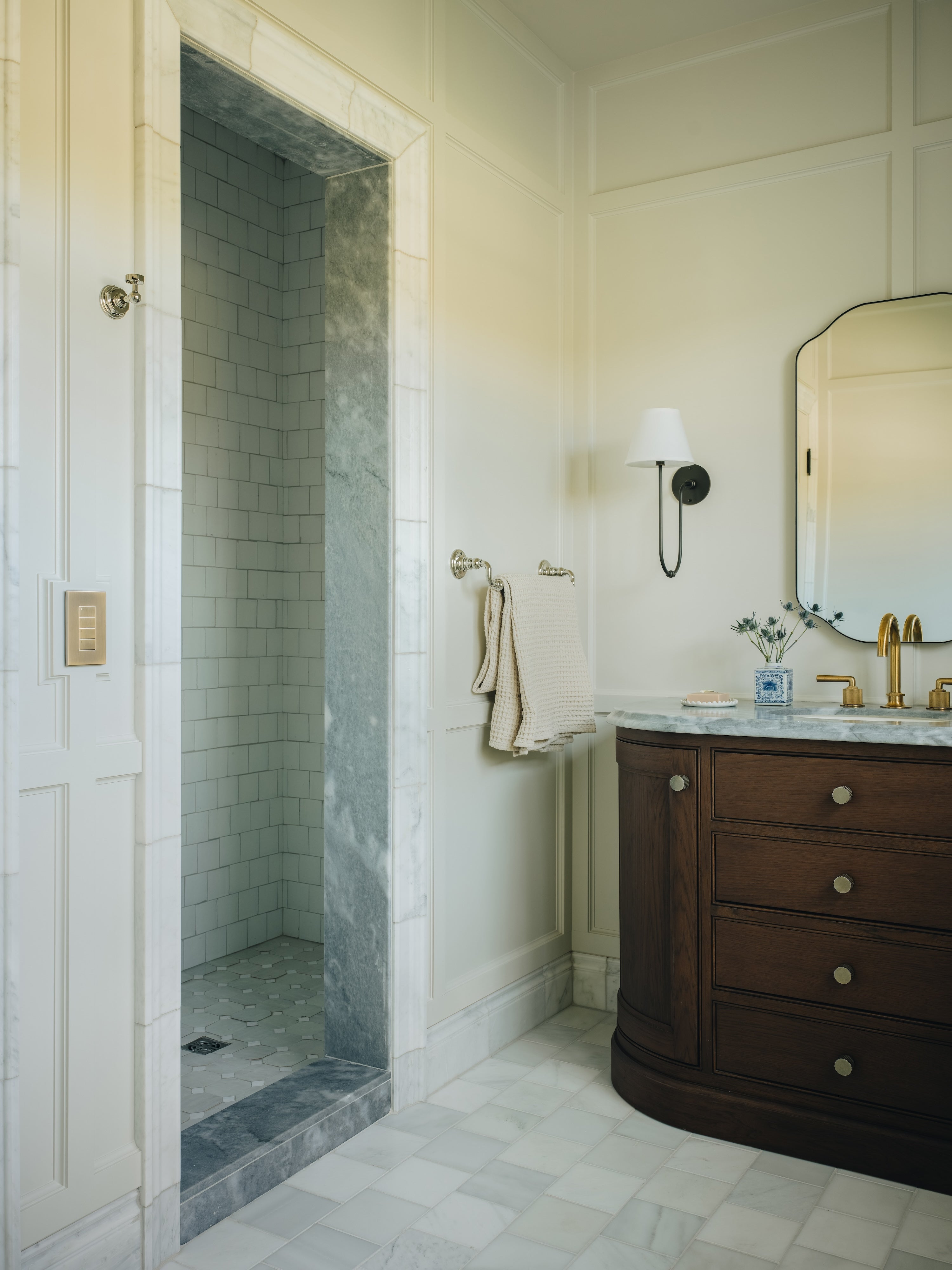 Glen Vanity