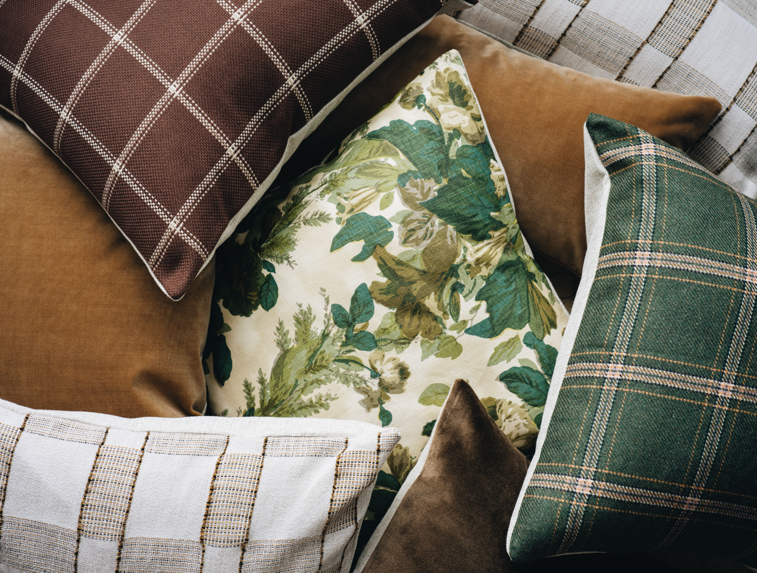 S|H Jasper Designer Pillow Cover