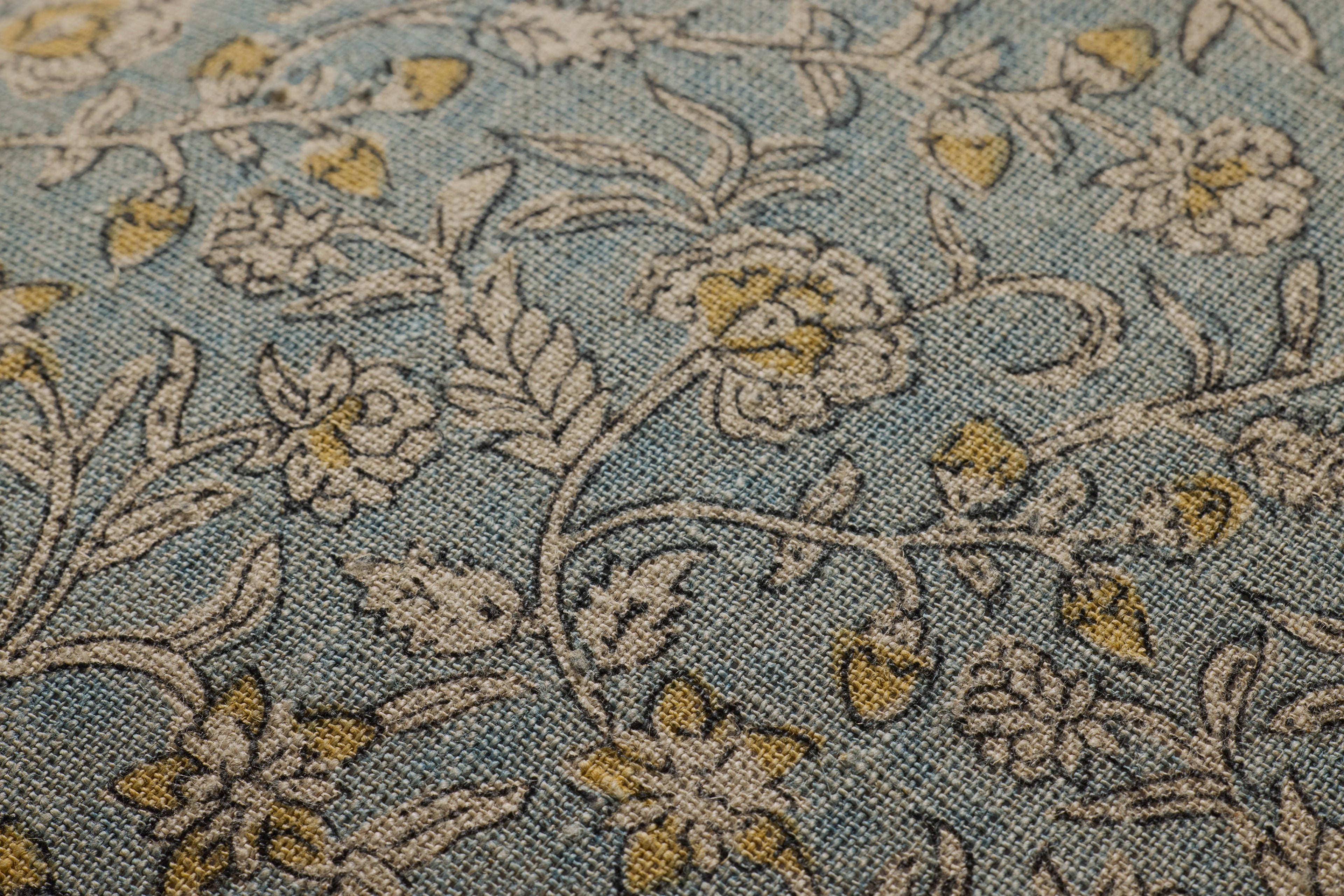 Loloi Linen Pillow in Blue Paisley
