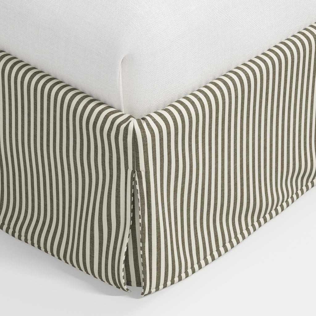 Maura Bed