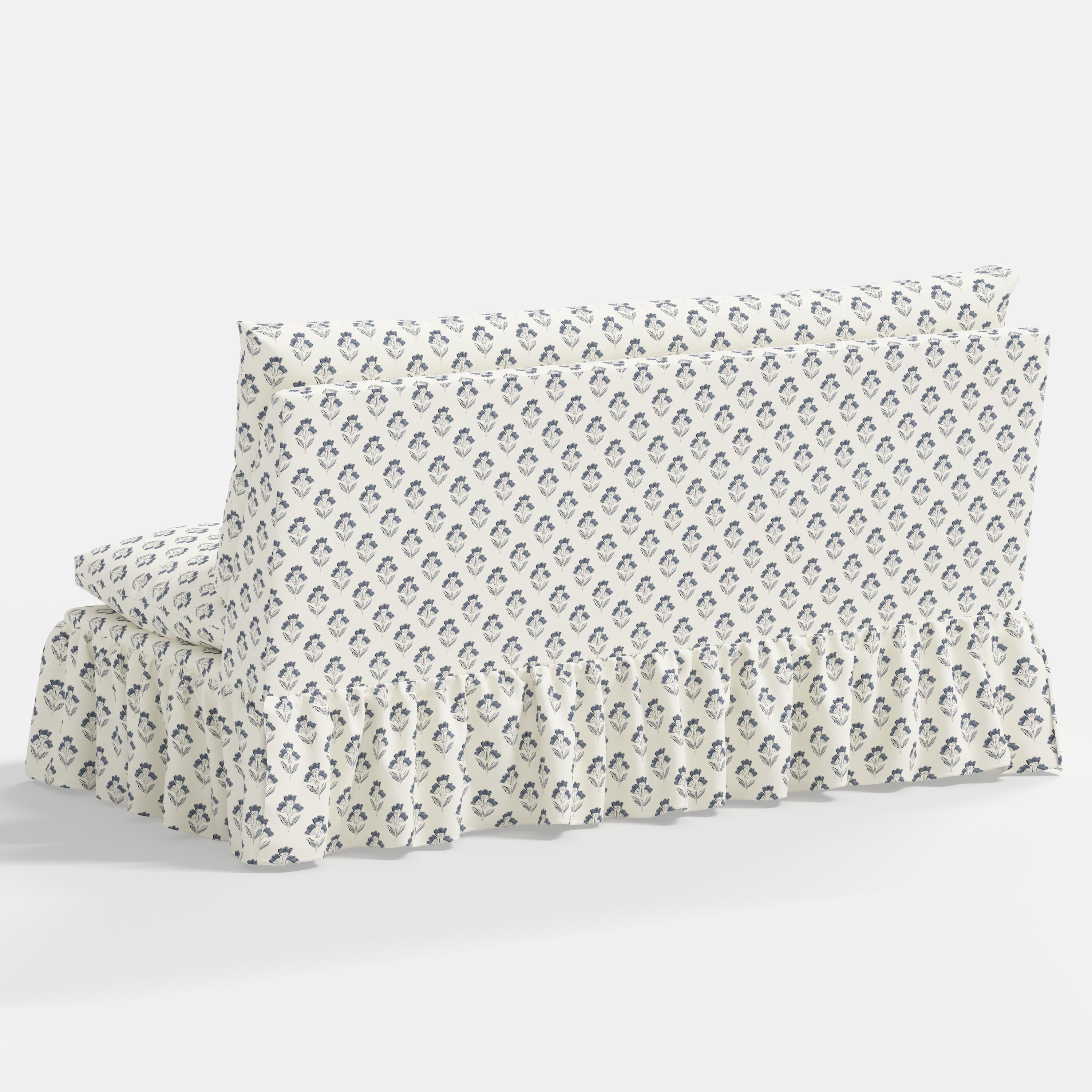 Thelma Settee