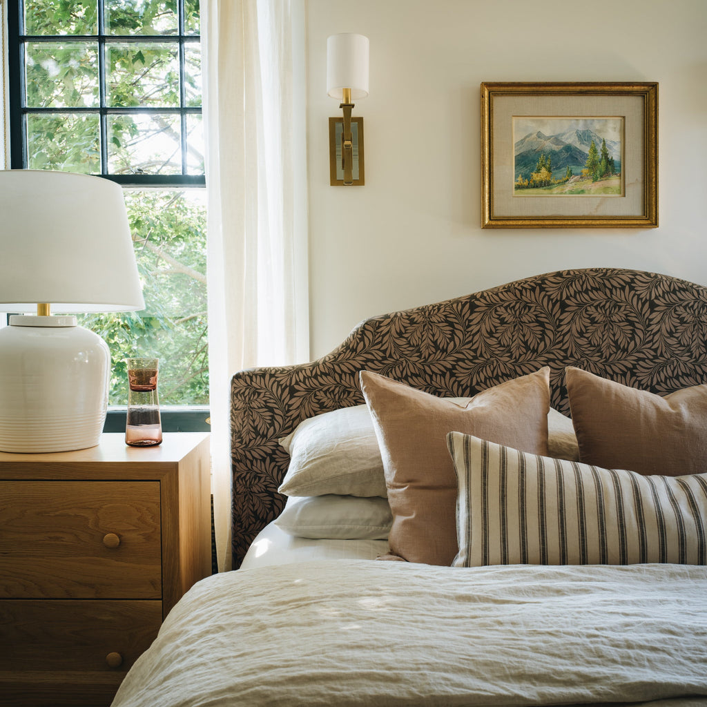 Thelma Platform Bed