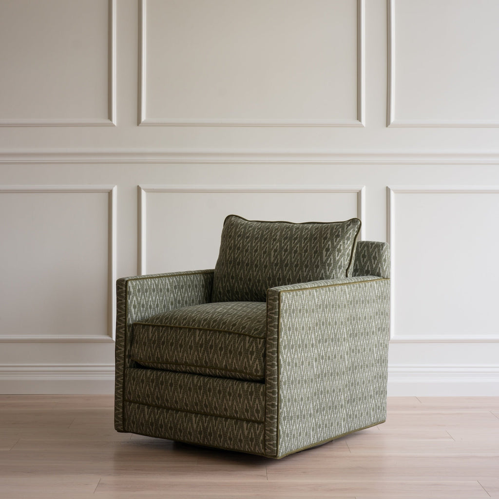 Stelle Swivel Chair