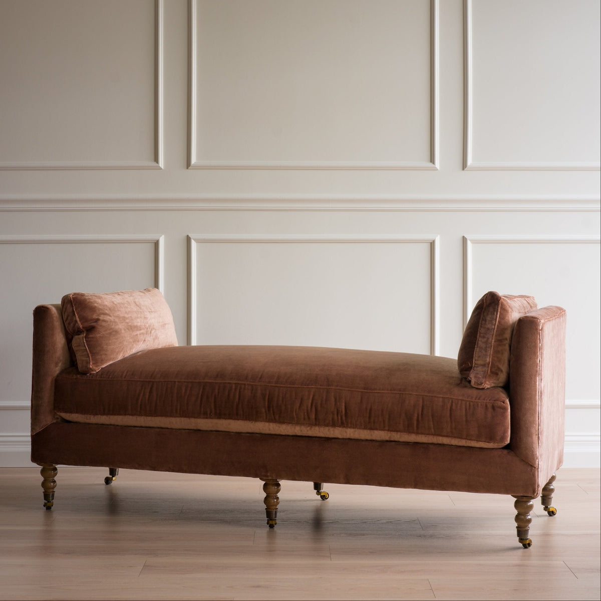 Maribelle Settee