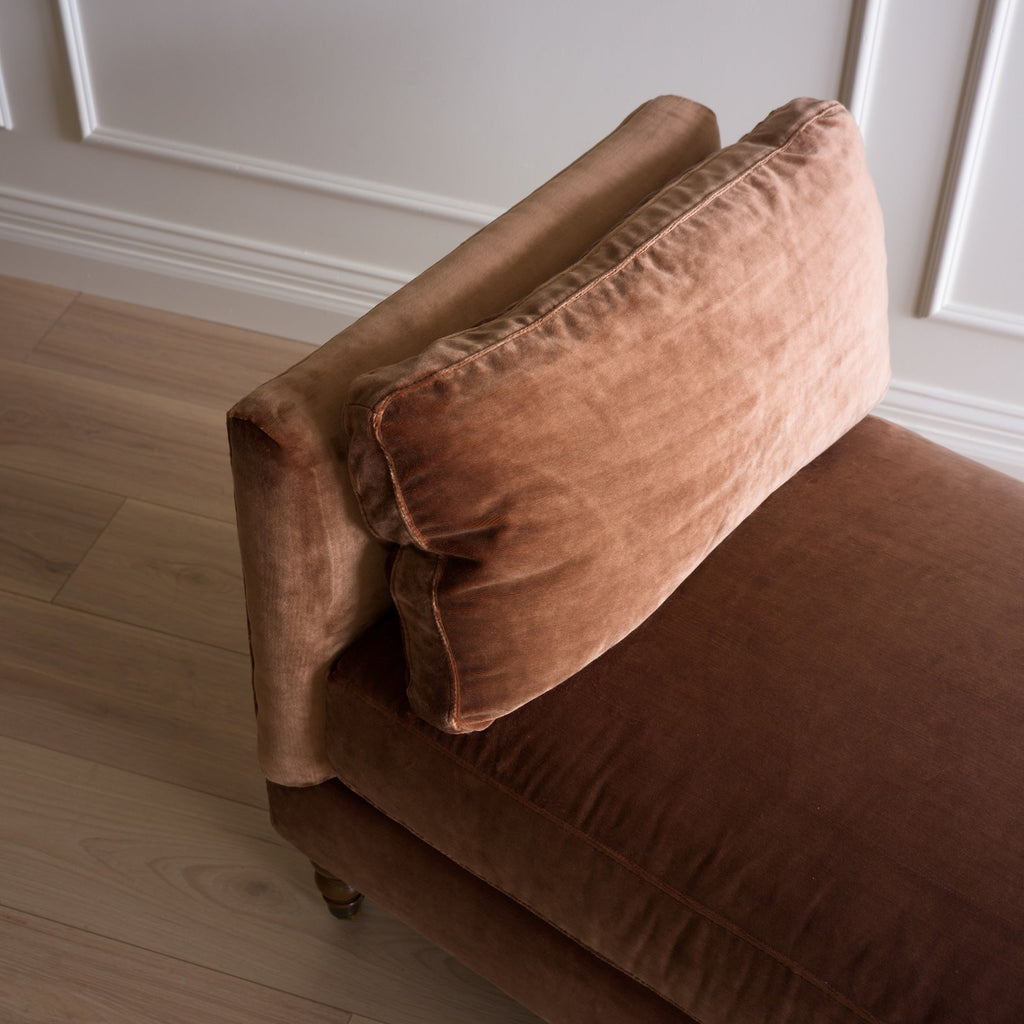 Maribelle Settee