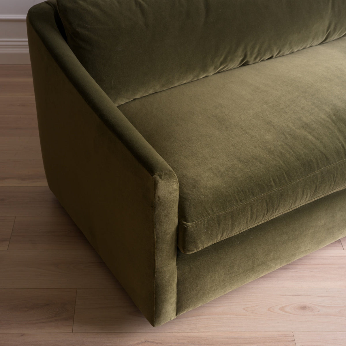 Alcott Sofa