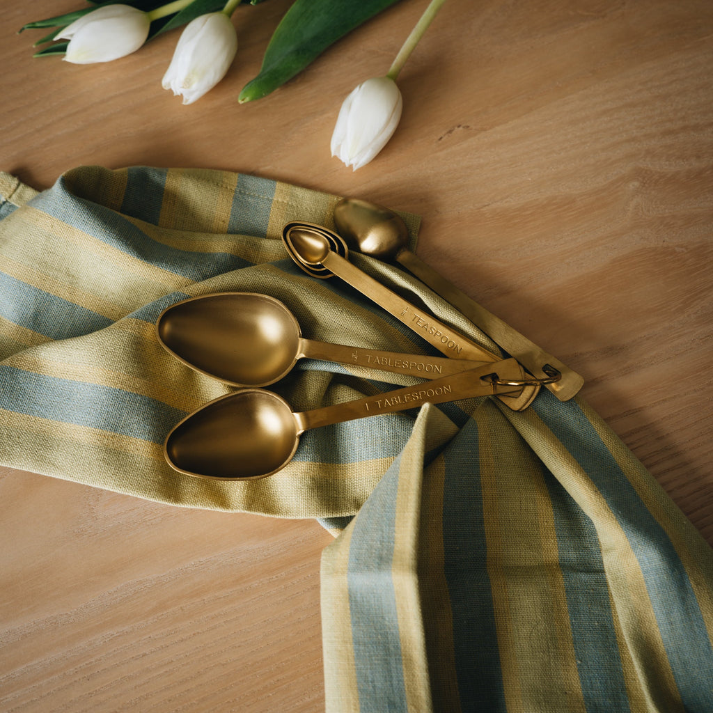Daisy Measuring Spoons