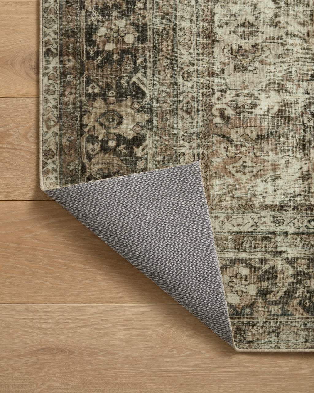 Magnolia Home by Joanna Gaines x Loloi Sinclair Pebble Taupe SIN-01
