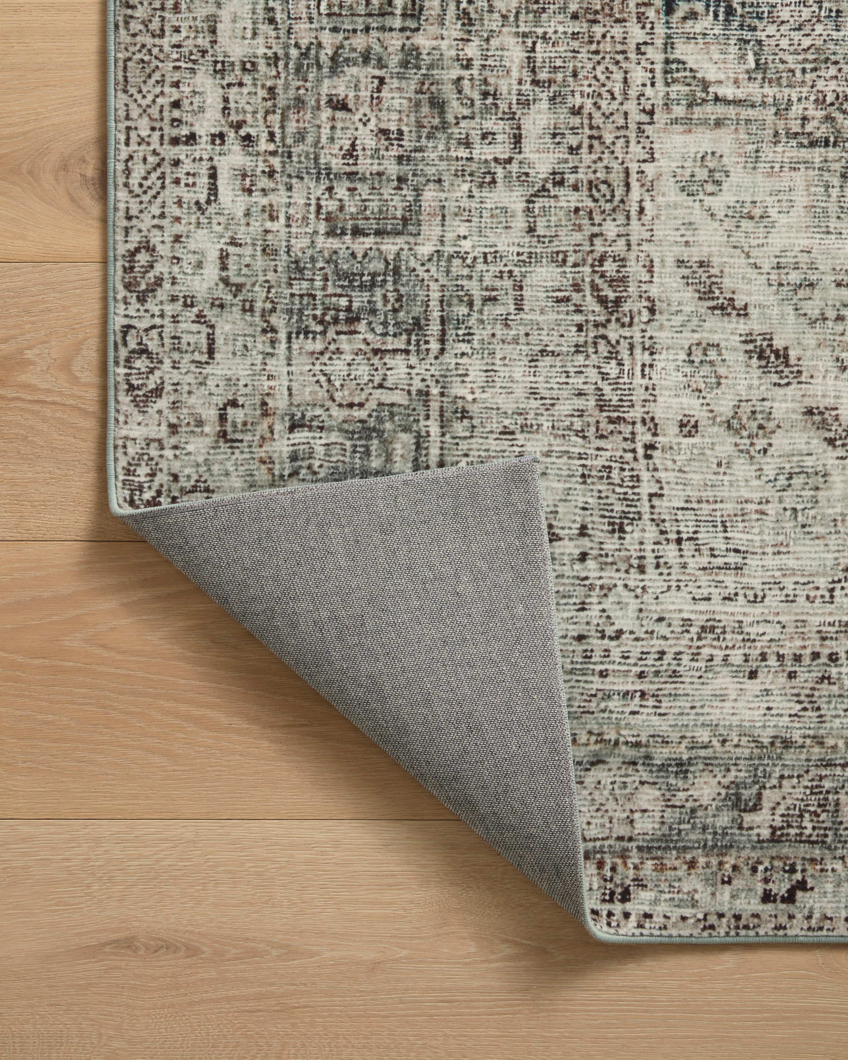 Magnolia Home by Joanna Gaines x Loloi Sinclair Natural Sage SIN-04