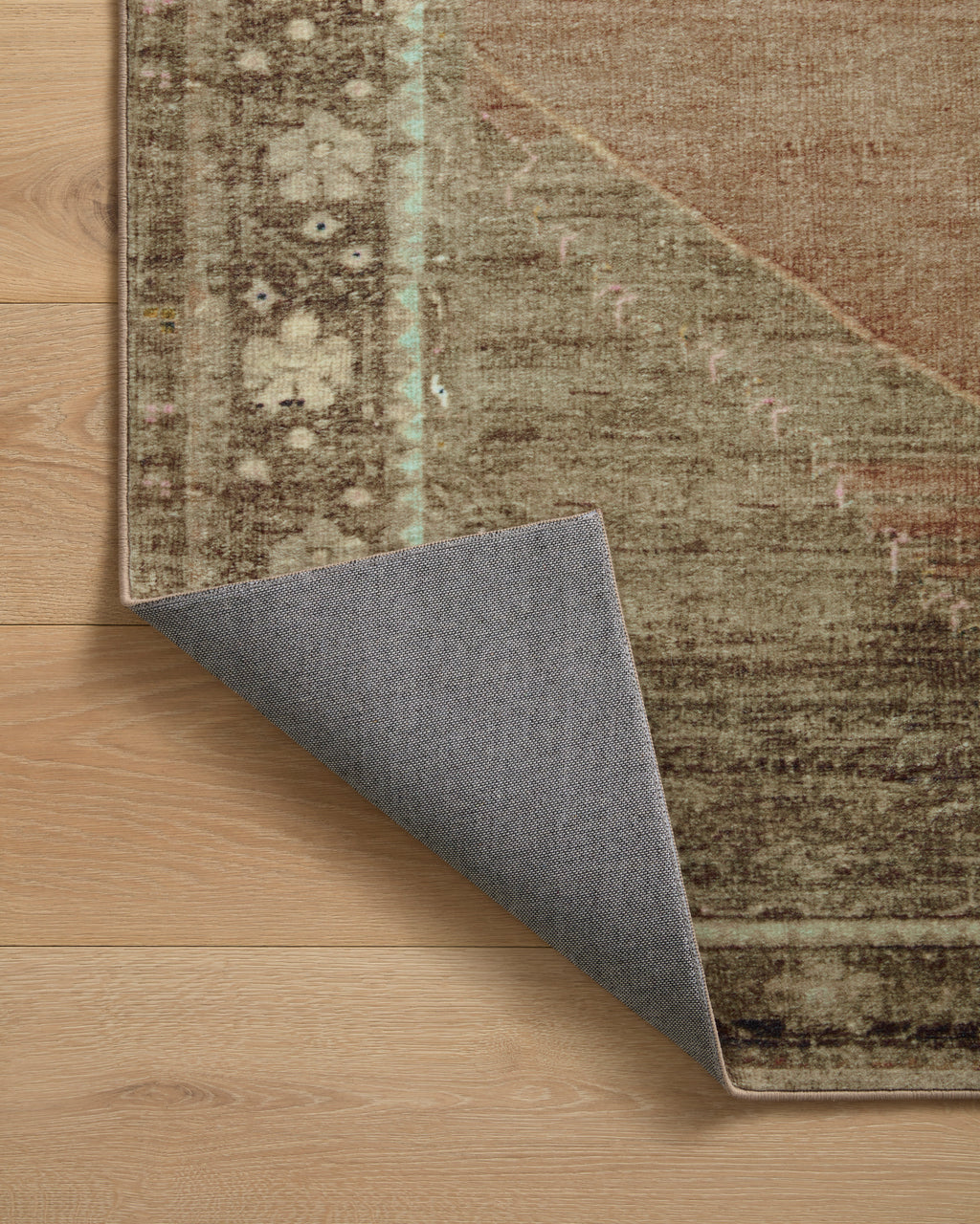 Magnolia Home by Joanna Gaines x Loloi Sinclair Clay Tobacco SIN-06