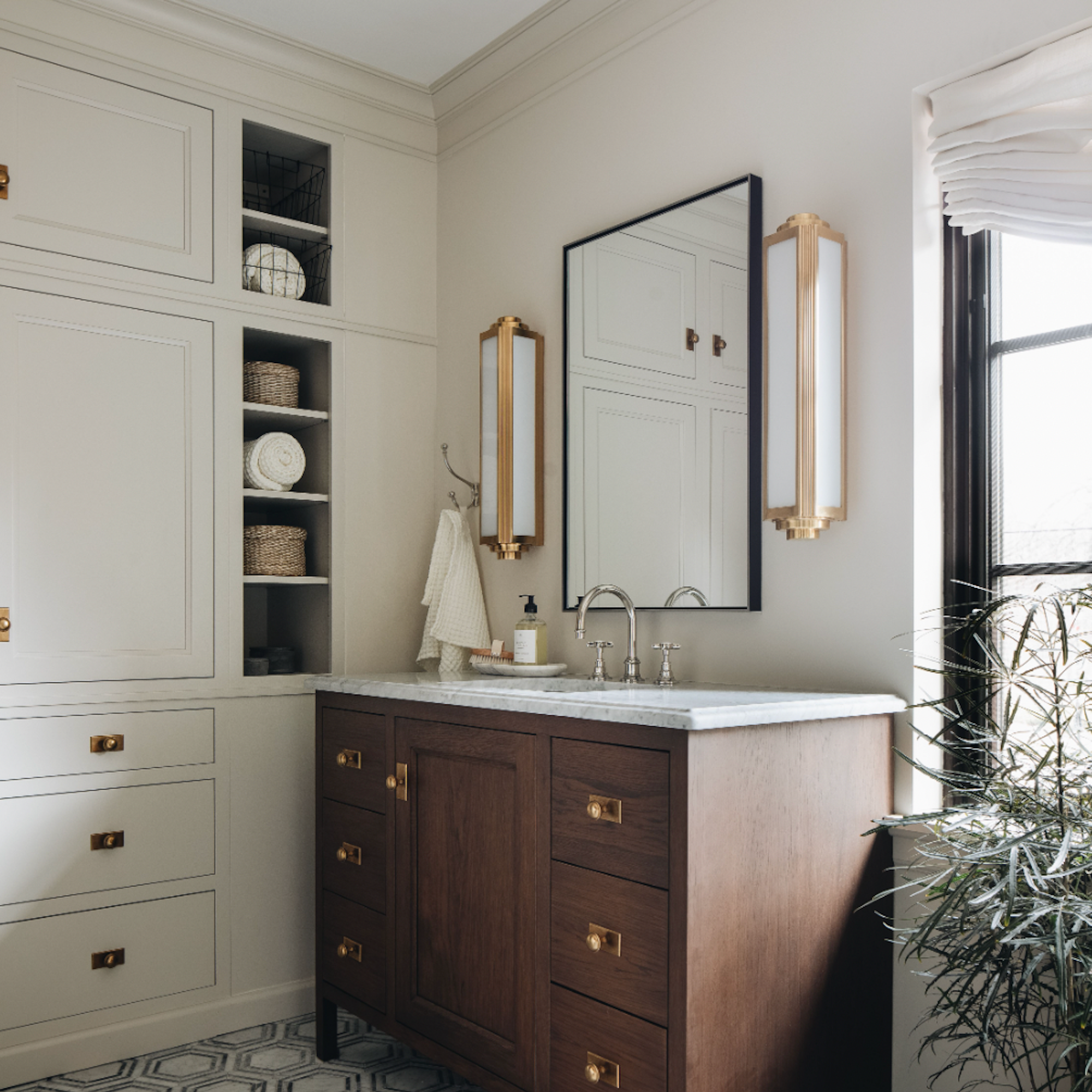 Keating Medium Sconce