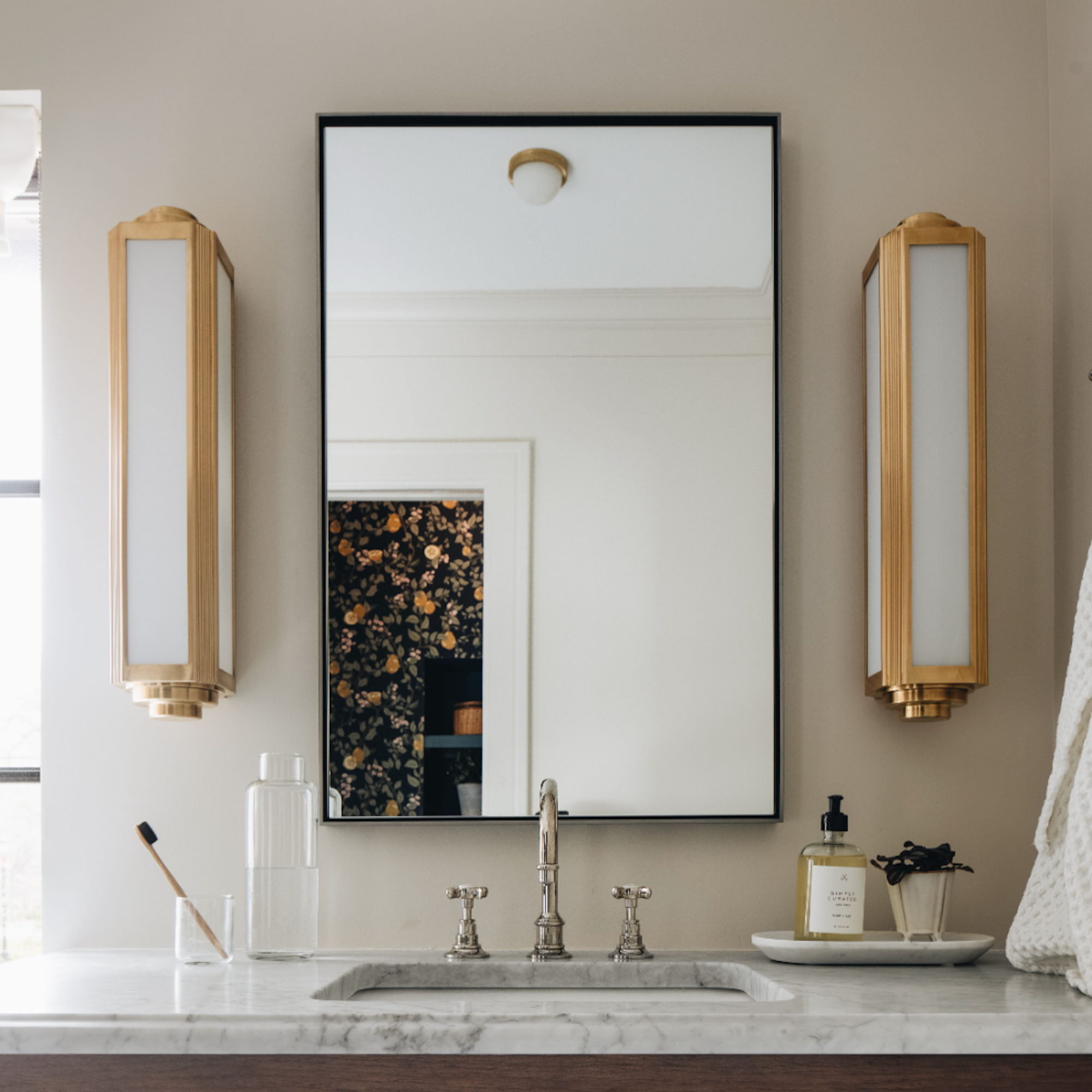 Keating Medium Sconce