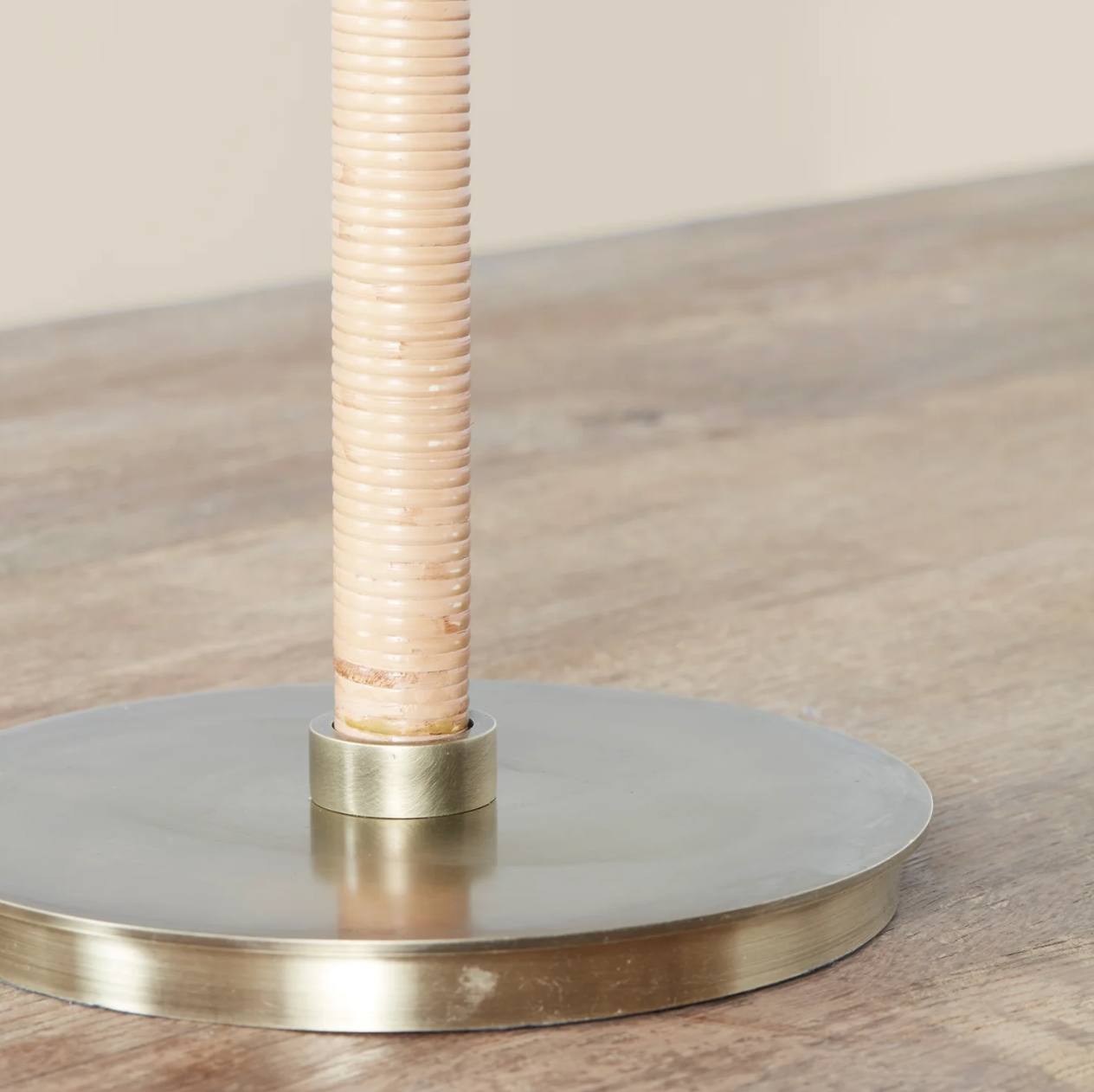 Daphne Table Lamp