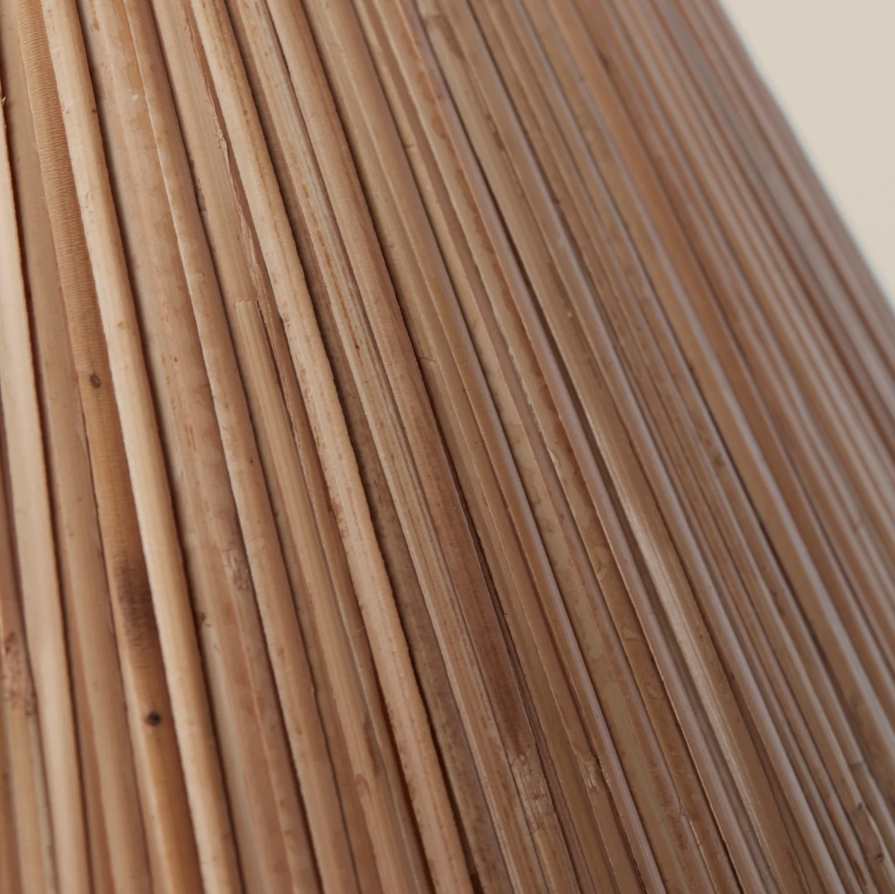 Daphne Table Lamp