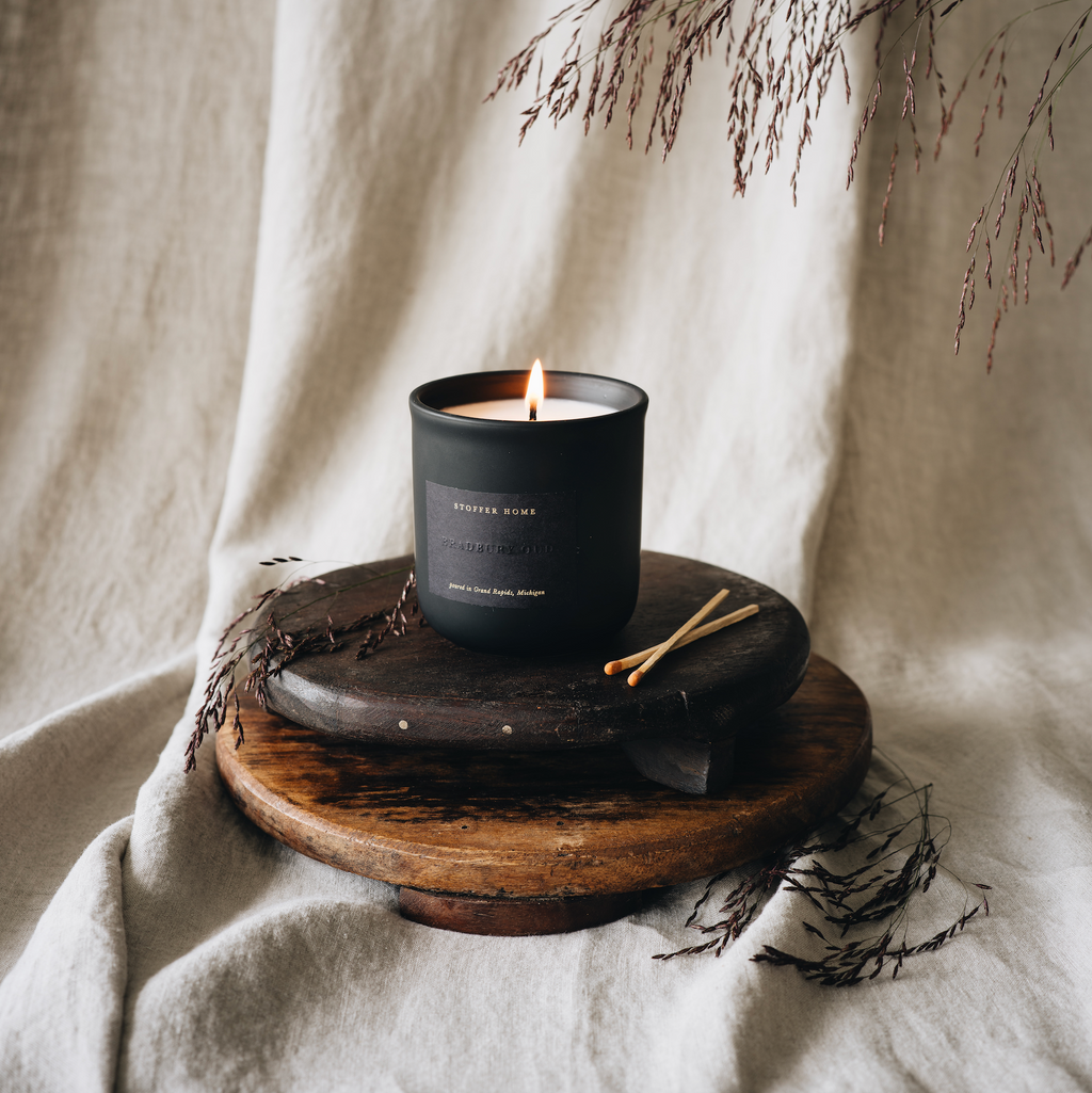 Bradbury Oud Candle