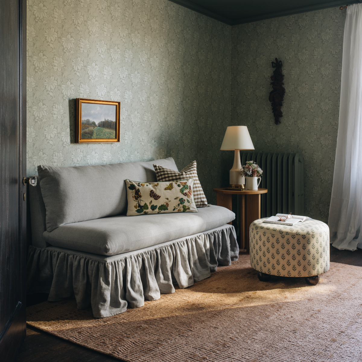 Thelma Settee in Relaxed Linen Zinc