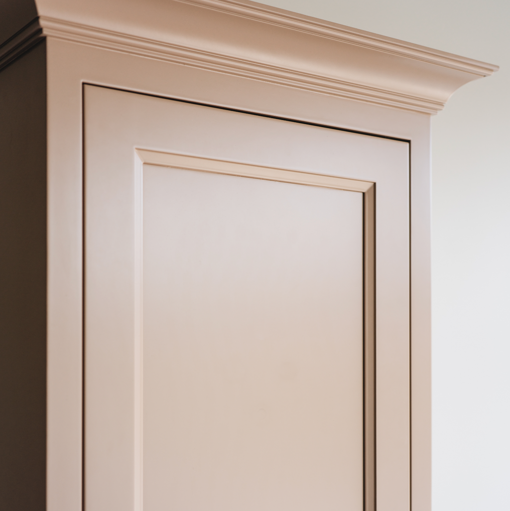 Chapman Cupboard - 24"