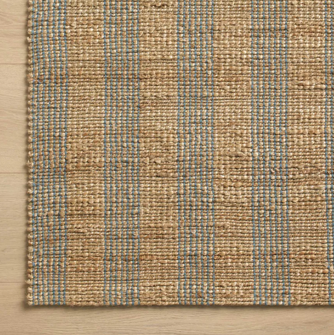 Chris Loves Julia x Loloi Judy Natural / Sky JUD-04 – Stoffer Home