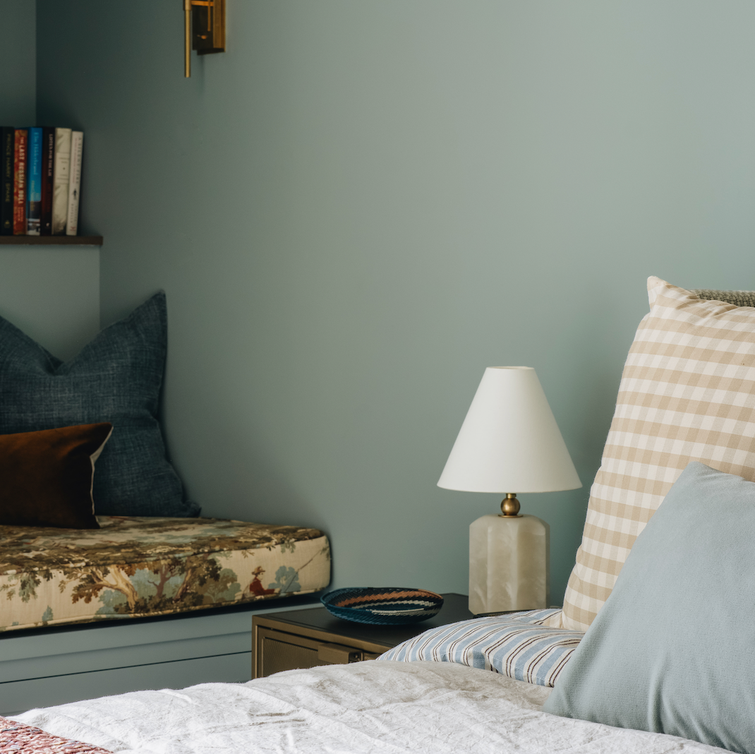 Iota Small Table Lamp