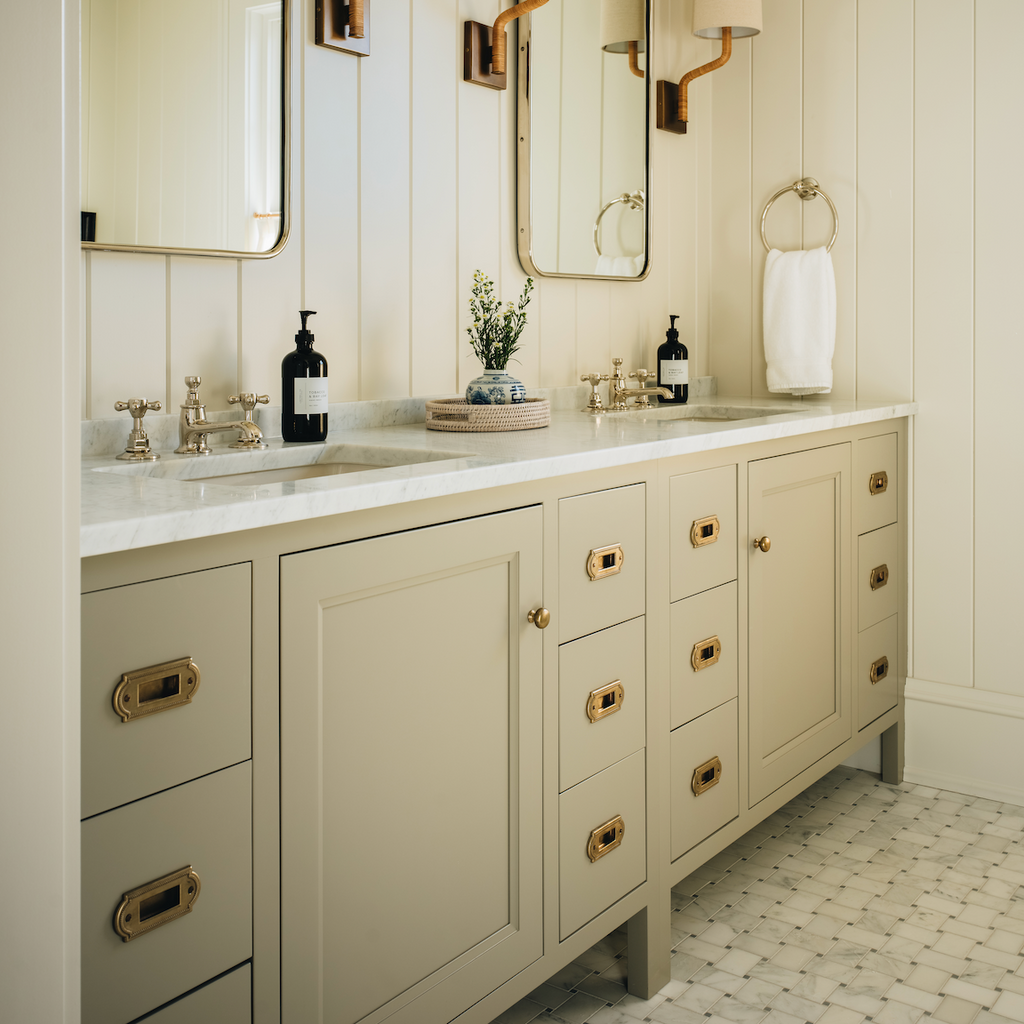 Woodward Vanity - 45"
