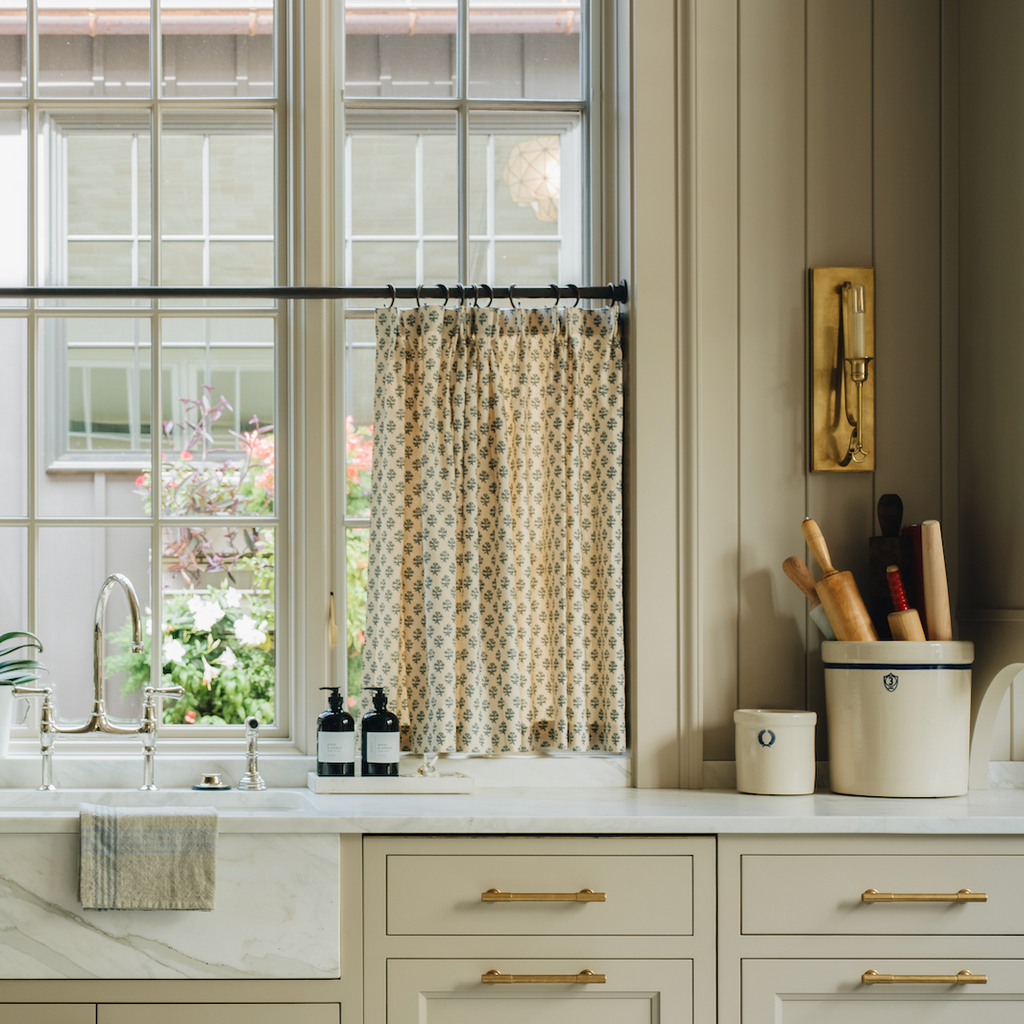 Savannah Sconce