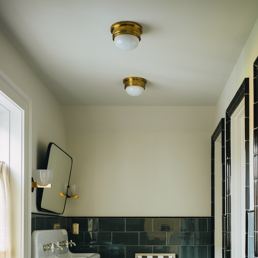 Marine Medium Flush Mount