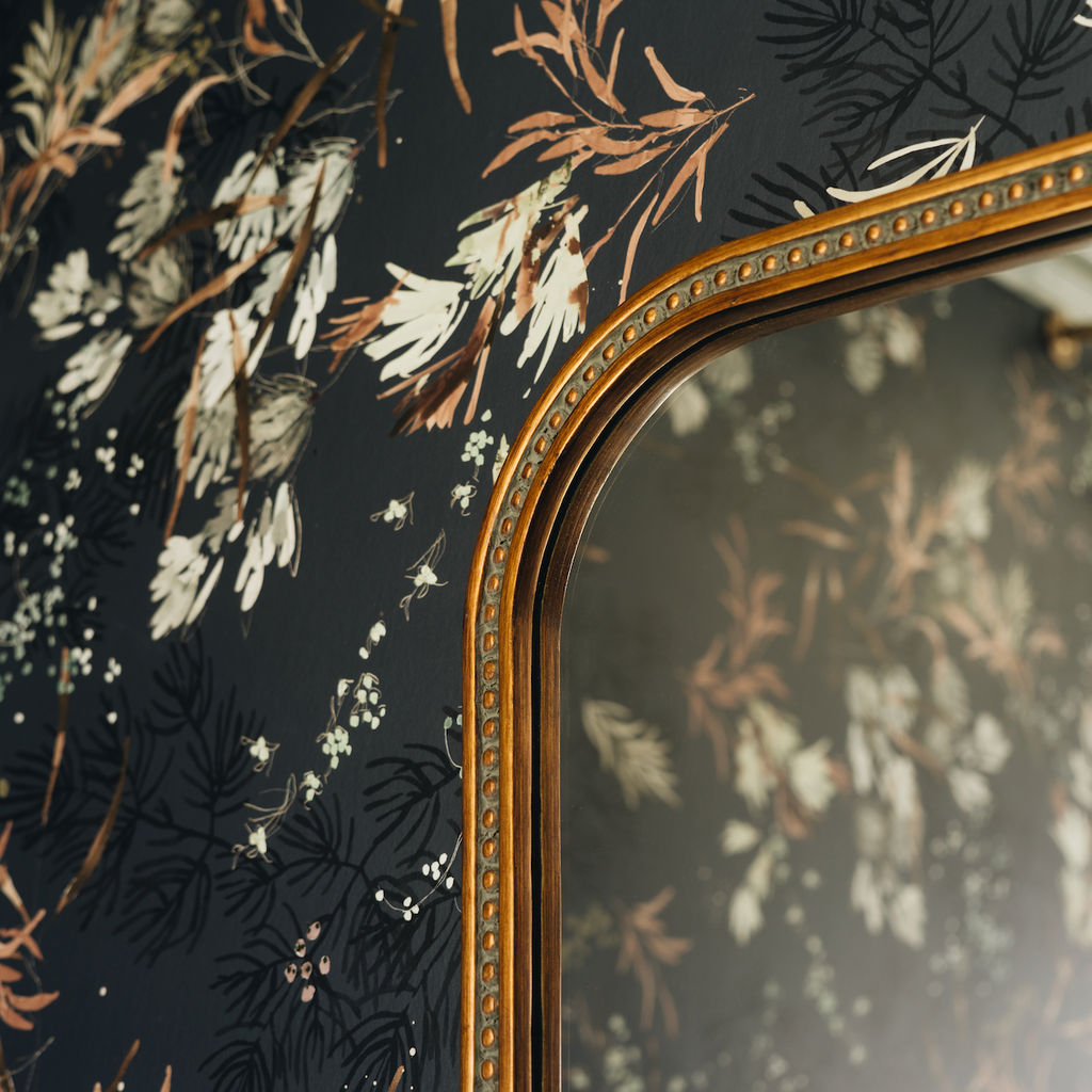 The Taper Mirror