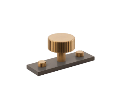 Mix Cabinet Knob with Backplate