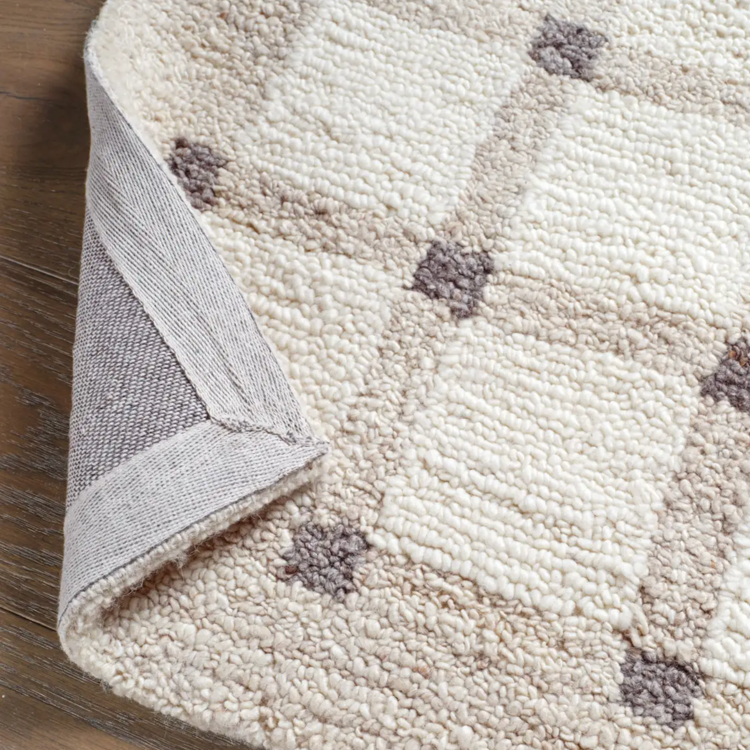 Hildie Rug
