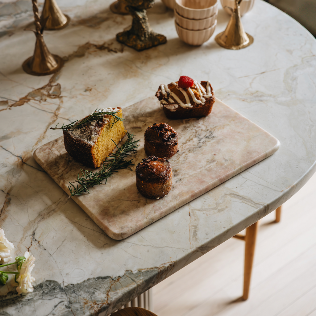 Suki Marble Cutting Board
