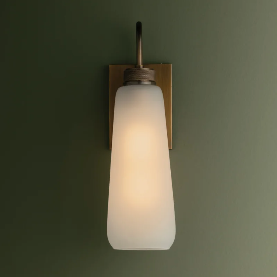 Gulliver Sconce