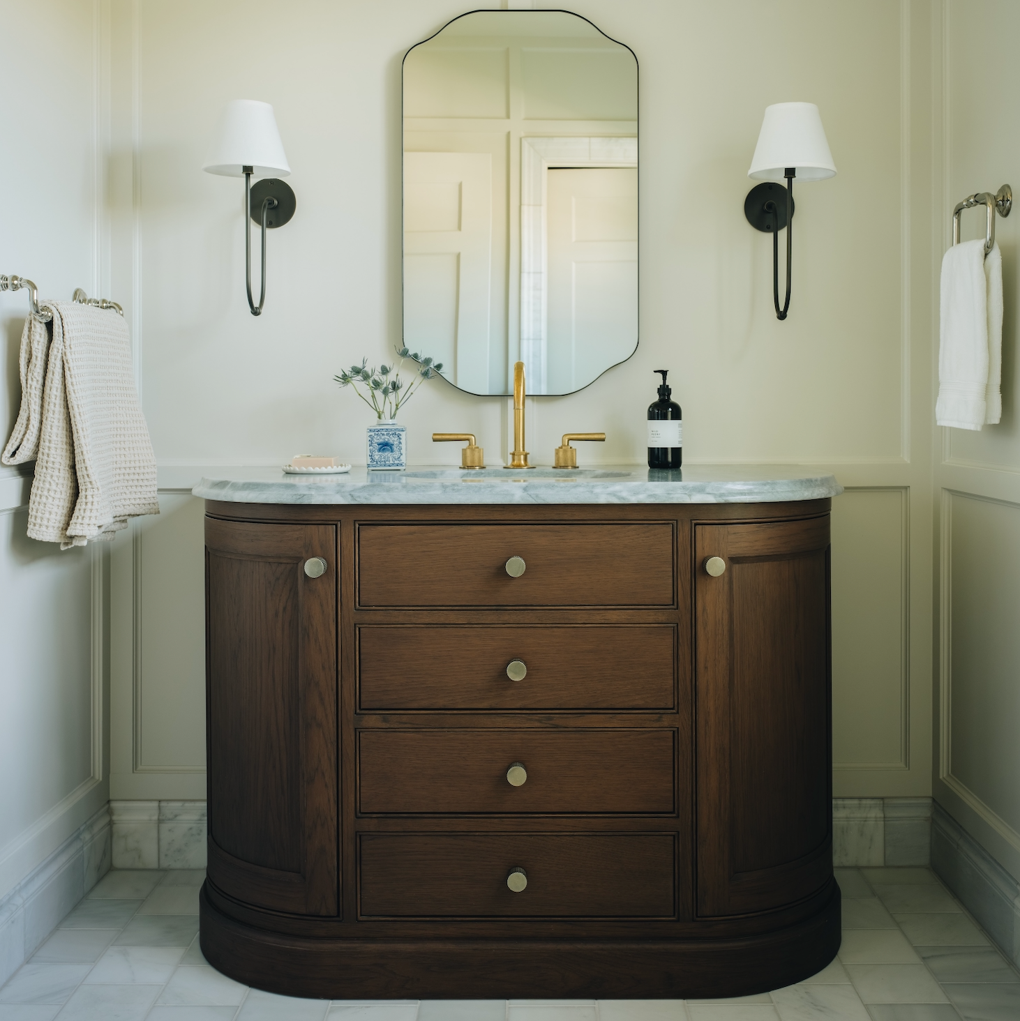 Glen Vanity