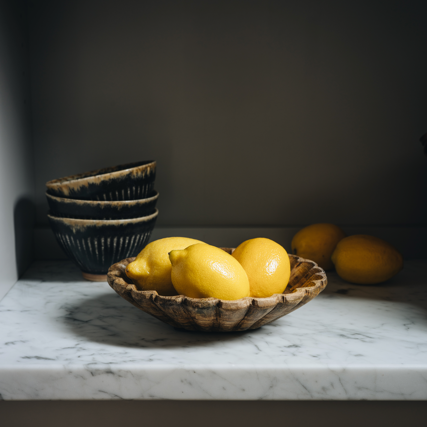 Mango Wood Scalloped Bowl
