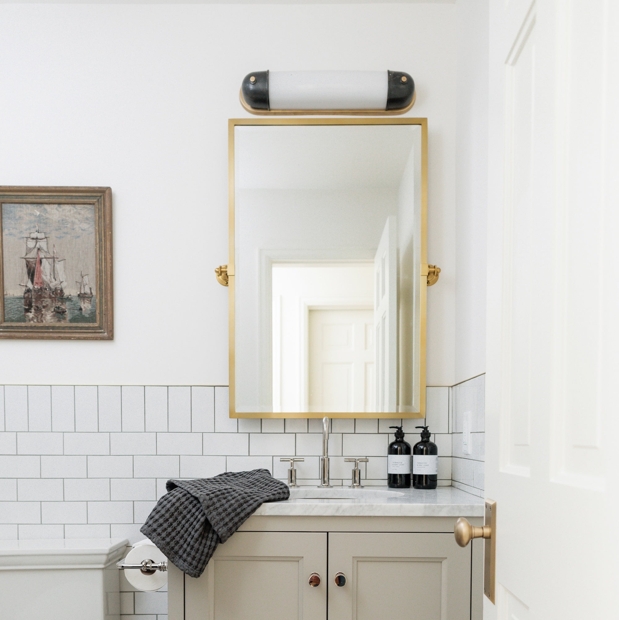 Selecta Long Sconce