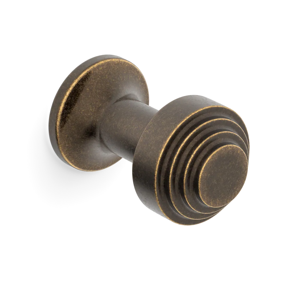 Victoria Stepped Robe Hook