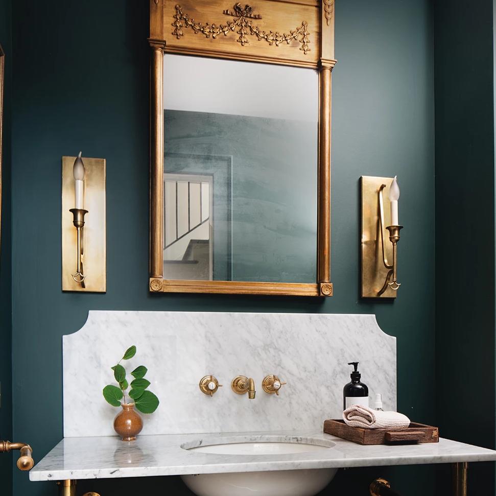 Savannah Sconce
