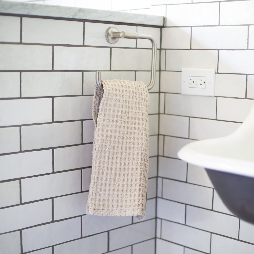 Natural Big Waffle Hand Towel – Stoffer Home