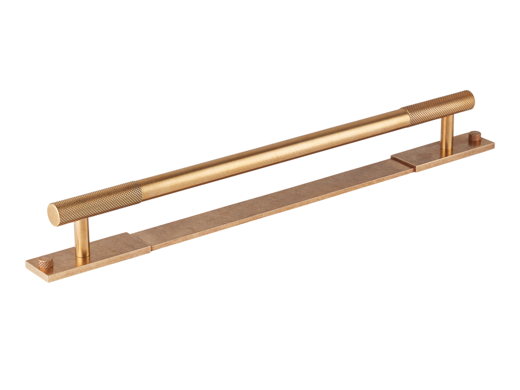 Mix Appliance Pull Handle with Backplate