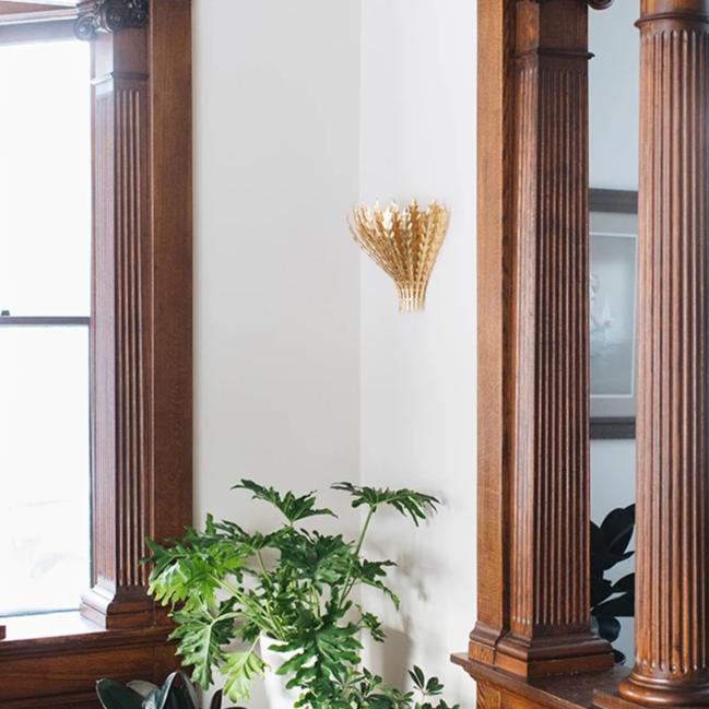 Hampton Wall Light