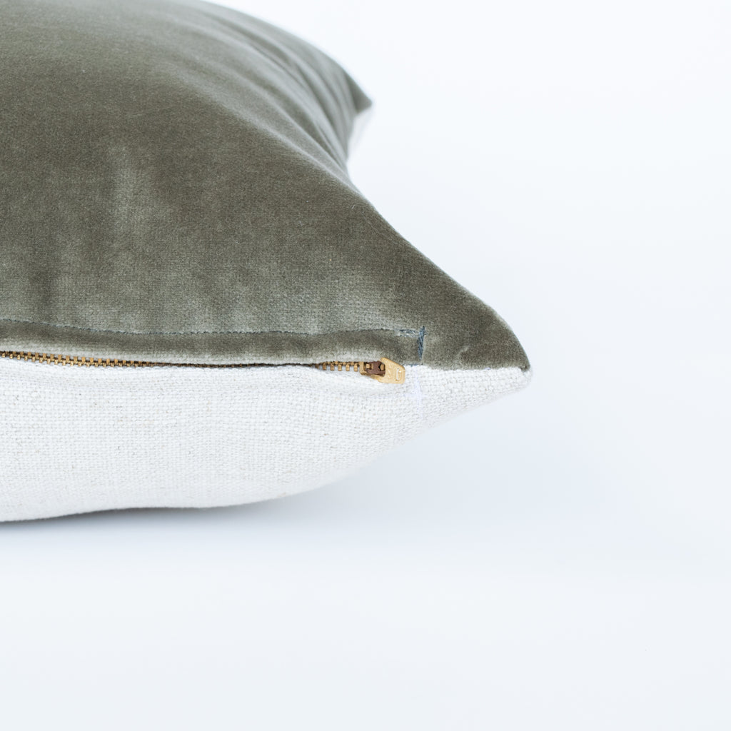 S|H Moss Velvet Designer Pillow Cover