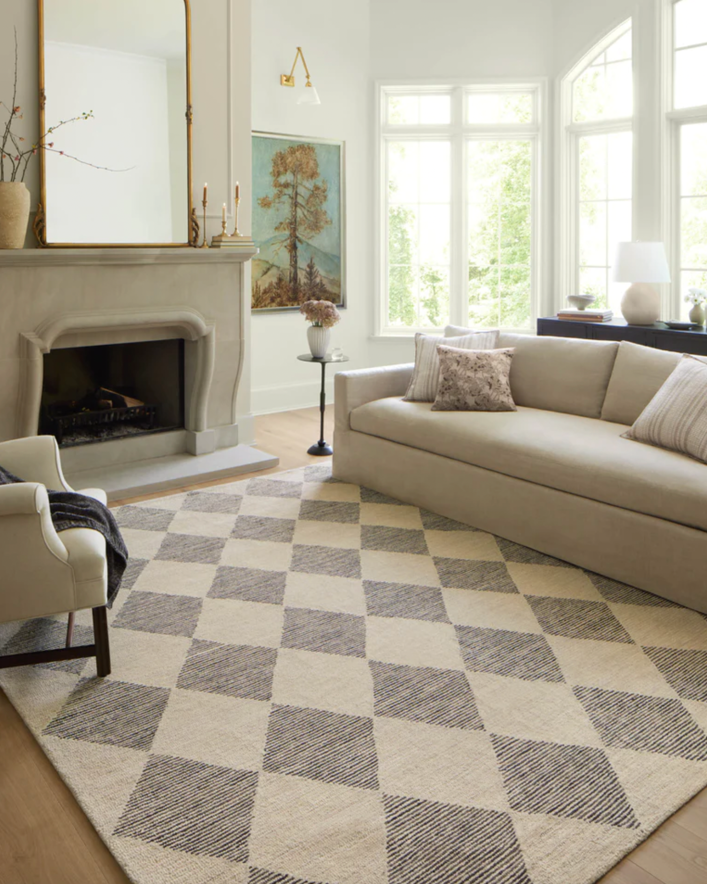 Chris Loves Julia x Loloi Francis Beige / Charcoal FRA-01