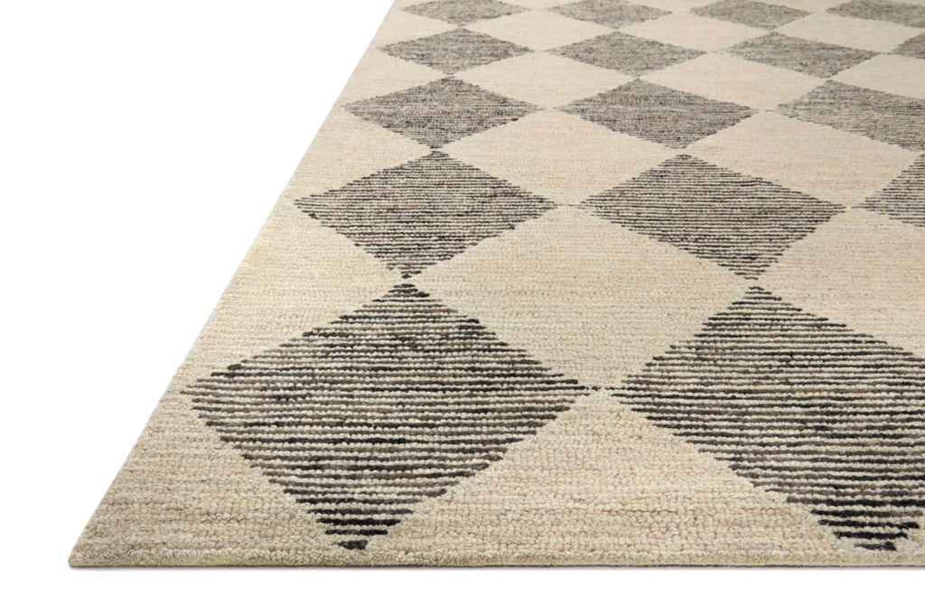 Chris Loves Julia x Loloi Francis Beige / Charcoal FRA-01